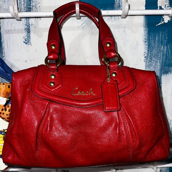 Coach Ashley Cherry - Picture 1 of 6